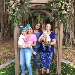 Meet your Posher, Adelkys